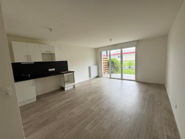 Location appartement 3 pièces FLEURY SUR ORNE 66m² à 805.85€/mois CDC Habitat