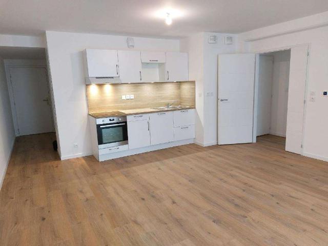 Location appartement 3 pièces La Chapelle des Fougeretz 35