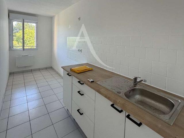 Location appartement 3 pièces La Roche Sur Yon Le Bourg Sous La Roche 85