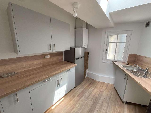 Location appartement 3 pièces Laval 53