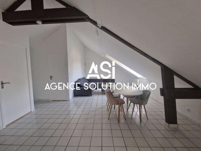 Location appartement 3 pièces Laval 53