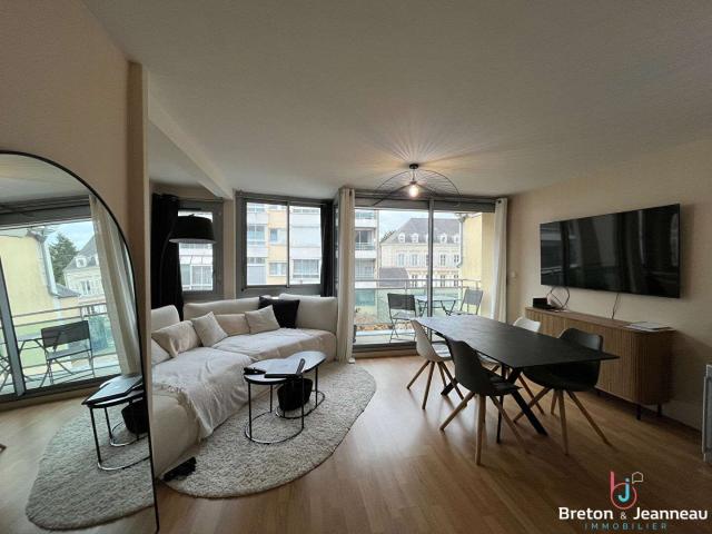Location appartement 3 pièces Laval 53