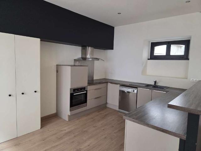 Location appartement 3 pièces Laval 53