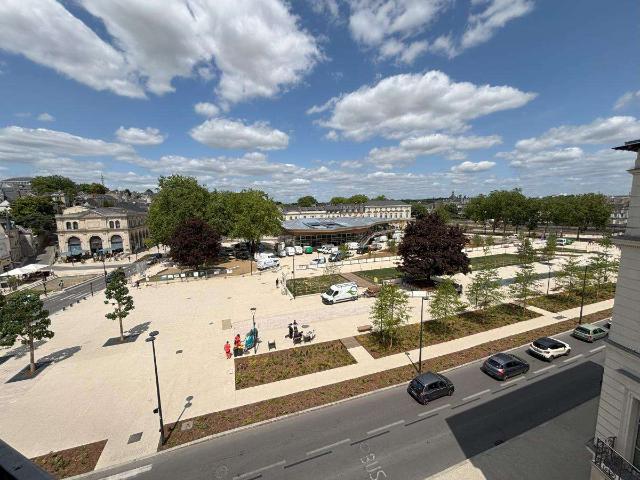 Location appartement 3 pièces Laval 53