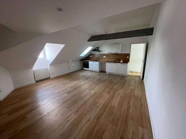 Location appartement 3 pièces Laval 53