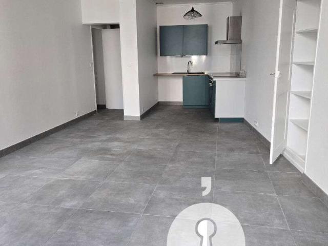 Location appartement 3 pièces Laval 53