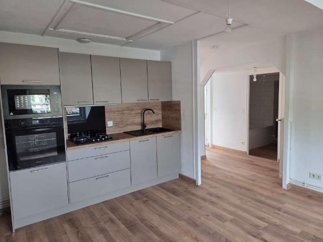 Location appartement 3 pièces Laval 53