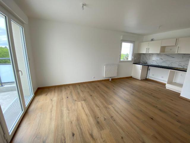 Location appartement 3 pièces LAVAL 68m² à 685.26€/mois CDC Habitat