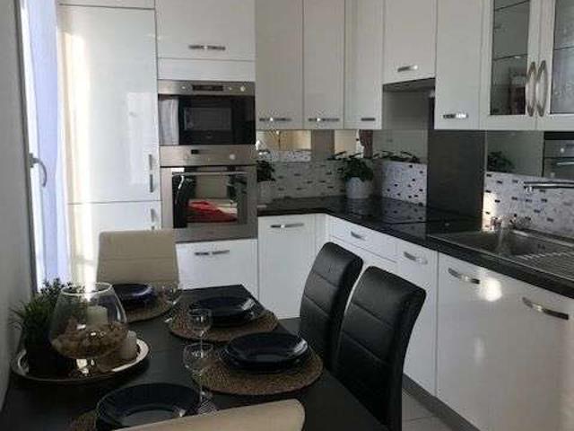 Location appartement 3 pièces Lyon 8e 69