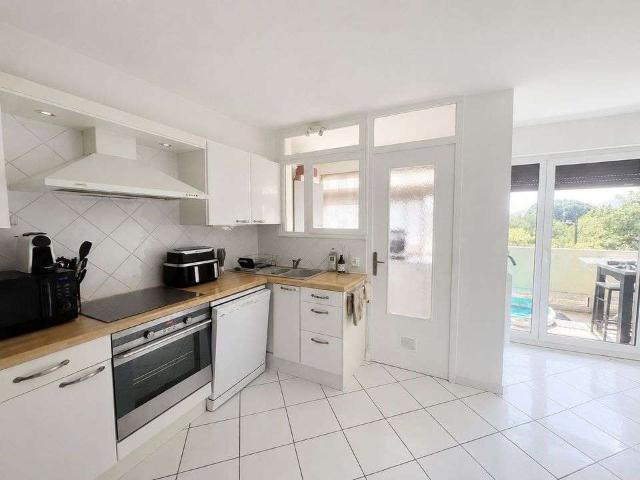 Location appartement 3 pièces Marseille 12e 13