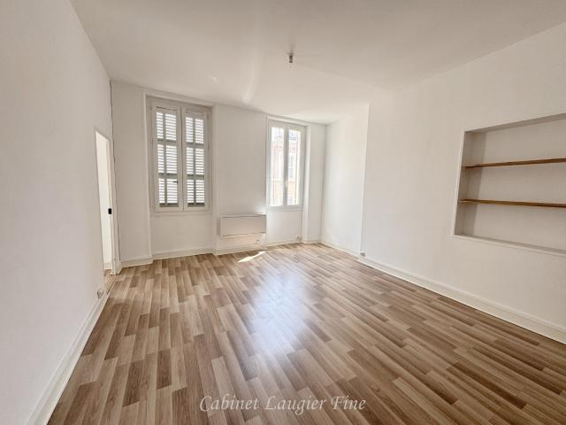 location appartement 3 pièces Marseille Commercés, Ecoles