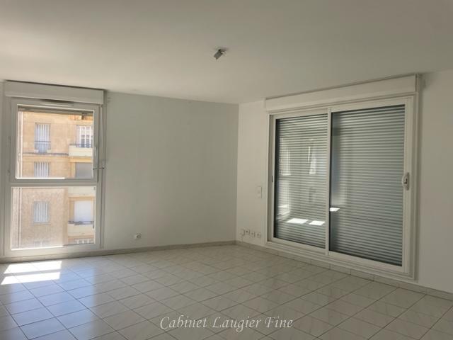 location appartement 3 pièces Marseille Timone