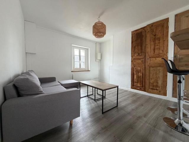 Location Appartement 3 pièces Meublé 52m² BLOIS 41000