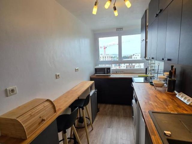 Location Appartement 3 pièces Meublé 54m² ISSY LES MOULINEAUX 92130