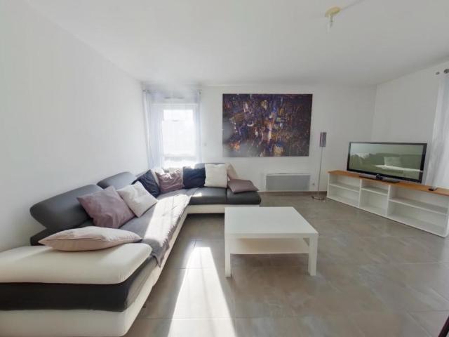 Location Appartement 3 pièces Meublé 63m² TOURS 37100