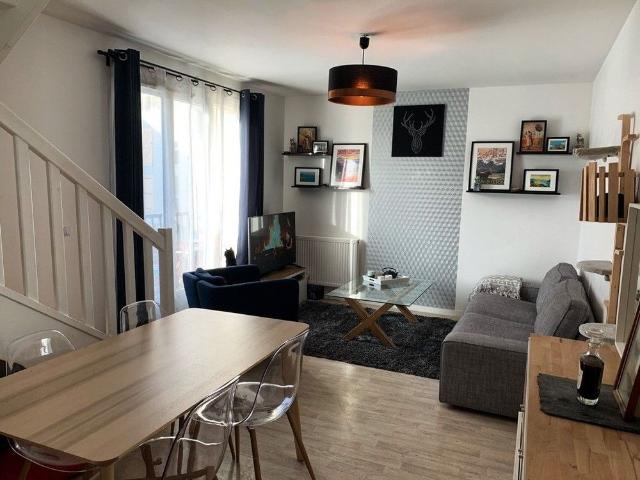 Location Appartement 3 pièces Meublé 63m² VILLENOY 77124