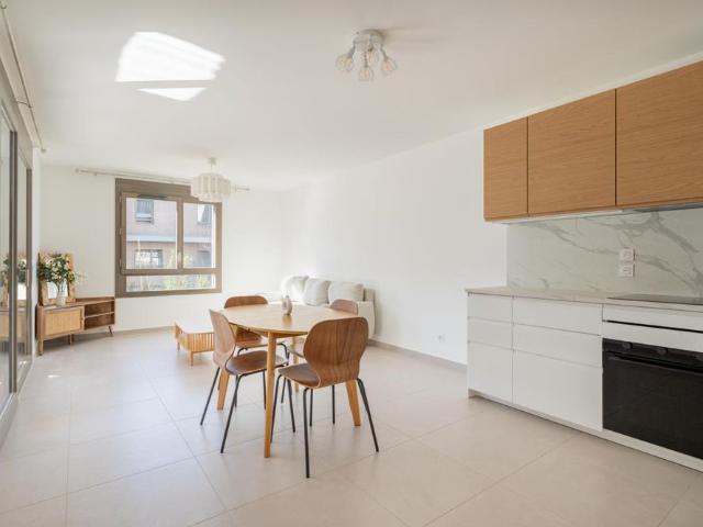 Location Appartement 3 pièces Meublé 66m² PRINGY 74370