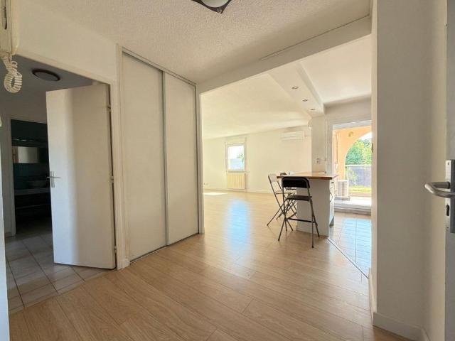 Location Appartement 3 pièces Meublé 71m² MONTPELLIER 34070