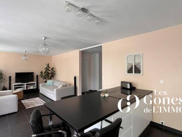 Location Appartement 3 pièces Meublé 71m² LYON 9ème