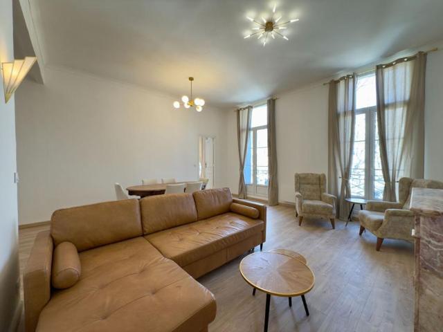 Location Appartement 3 pièces Meublé 82m² BEZIERS 34500