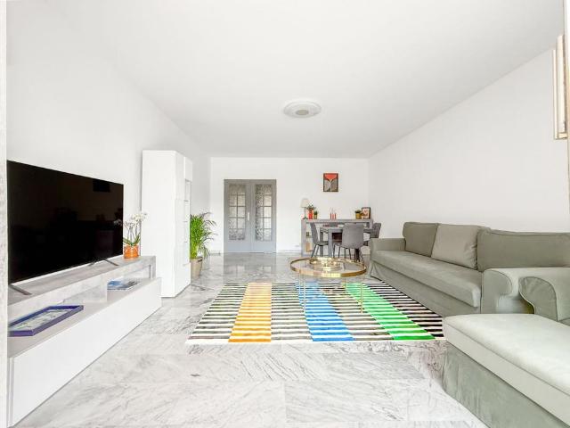 Location Appartement 3 pièces Meublé NICE 06200