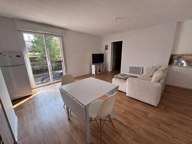 Location appartement 3 pièces Montfort sur Meu 35