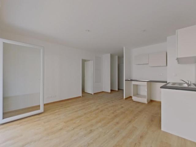 Location appartement 3 pièces MONTLOUIS SUR LOIRE 70m² à 892.53€/mois CDC Habitat