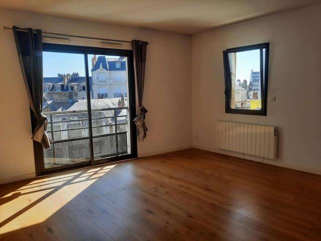 Location appartement 3 pièces Nantes Centre Ville 44