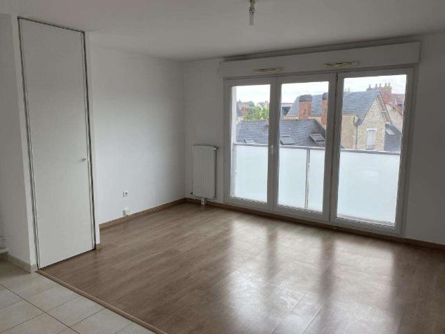 Location appartement 3 pièces Nantes Centre Ville 44