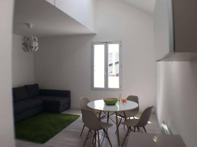 Location appartement 3 pièces Nantes Saint Clément Jardin des plantes 44