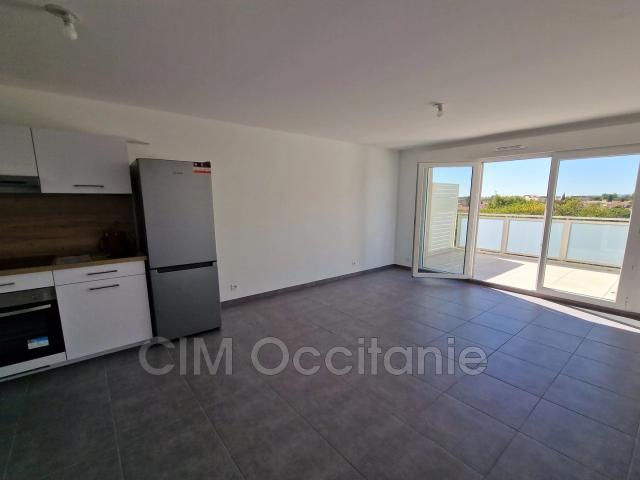 Location appartement 3 pièces Nîmes 58 m²