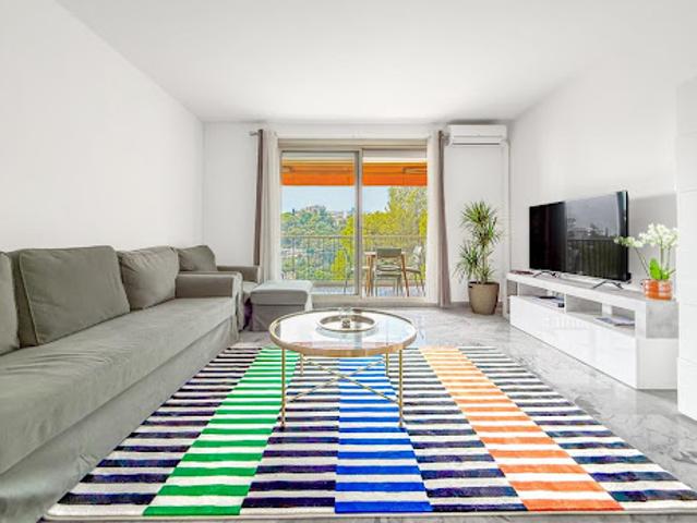Location Appartement 3 pièces 80 m2 Nice
