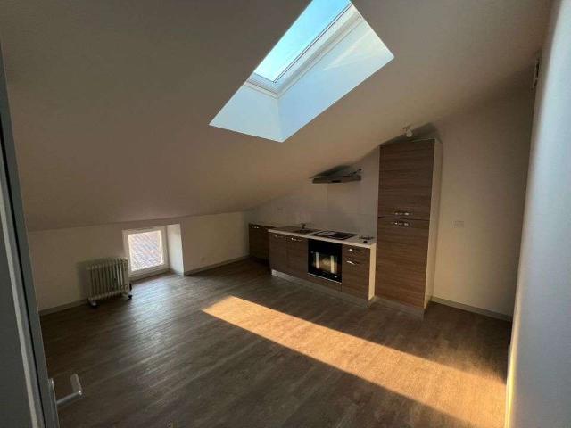 Location appartement 3 pièces Nontron 24
