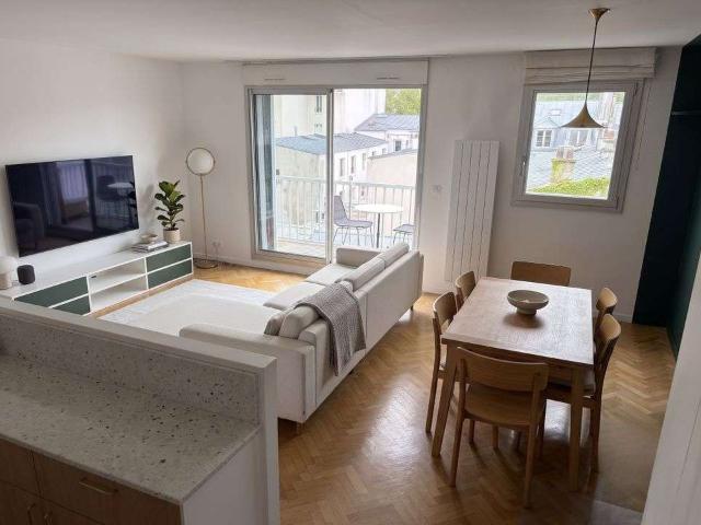 Location appartement 3 pièces Paris 11e 75