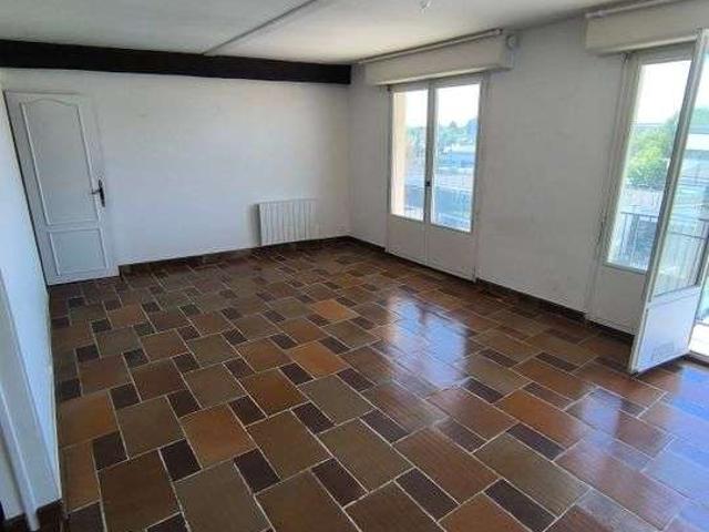Location appartement 3 pièces Prix lès Mézières 08