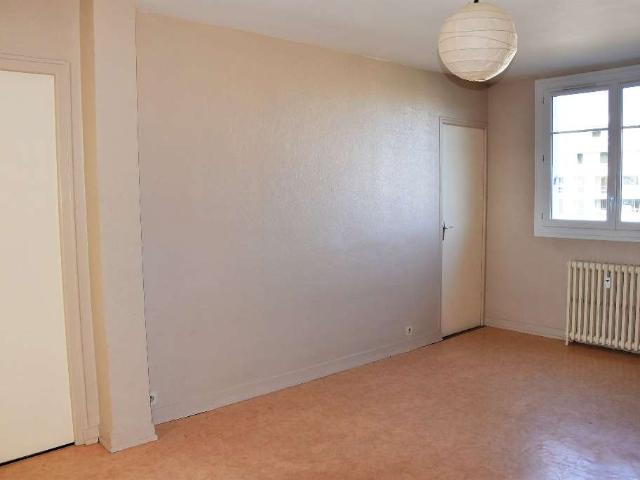 Location appartement 3 pièces Rennes Bourg L'evêque 35