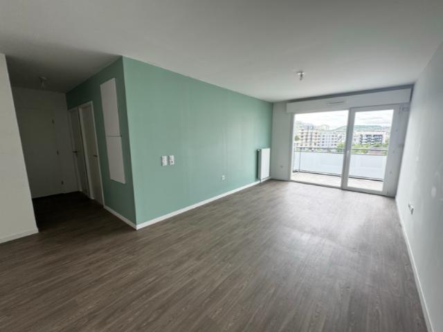 Location appartement 3 pièces ROUEN 62m² à 785.01€/mois CDC Habitat