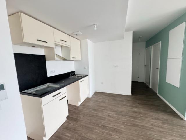 Location appartement 3 pièces ROUEN 62m² à 785.01€/mois CDC Habitat