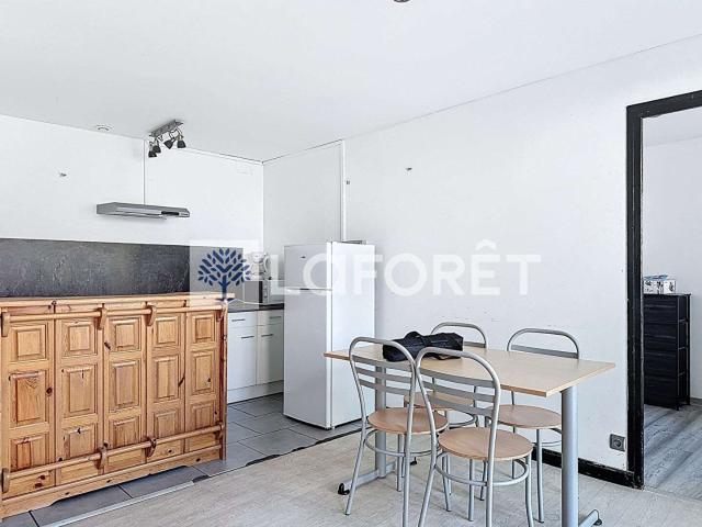 Location appartement 3 pièces Saint Varent 79