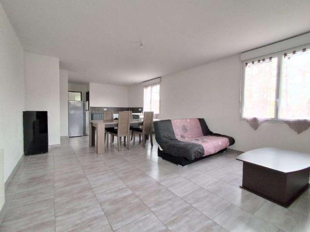 Location appartement 3 pièces Saint Étienne du Bois 85