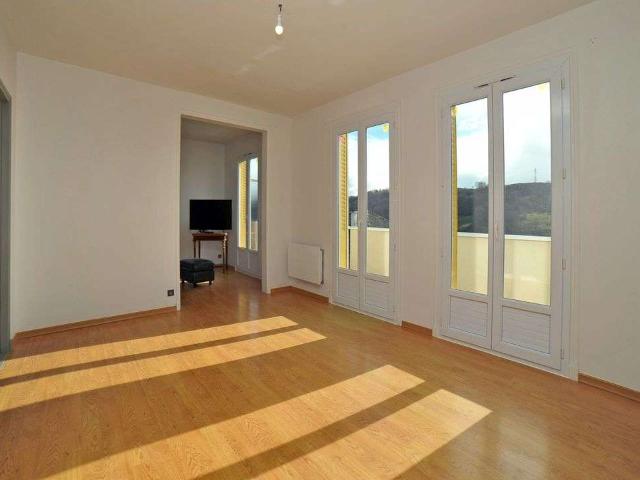 Location appartement 3 pièces Saint Flour 15