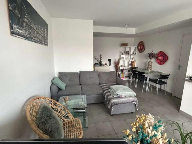 Location appartement 3 pièces Saint Priest 69