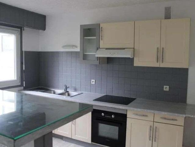 Location appartement 3 pièces Saint Priest en Jarez 42