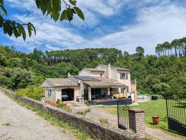 Location appartement 3 pièces Saint Sébastien d'Aigrefeuille 30
