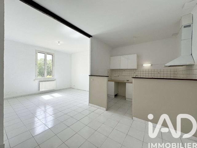Location appartement 3 pièces Sommières 30