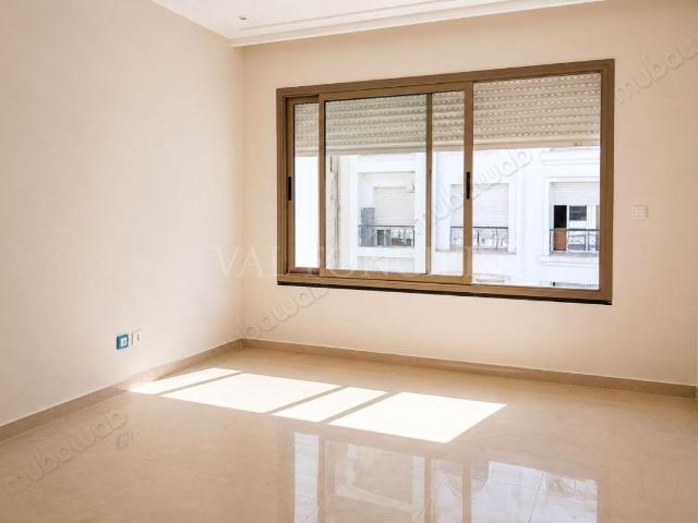 Location appartement 3chambres 180m2 avec terrasse Racine, Casablanca