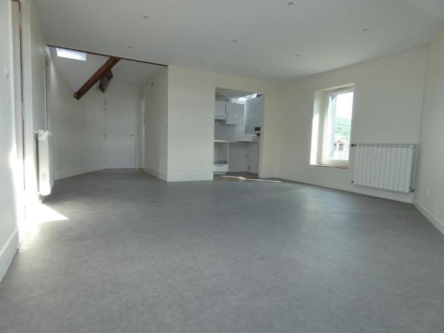 Location Appartement T3 66m² Aix Les Bains