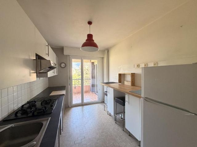 Location Appartement T3 70m² Barberaz