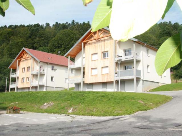 Location Appartement T3 71 m² Orchamps Vennes