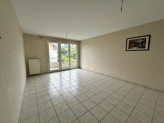 Location Appartement T3 77m² Chambery